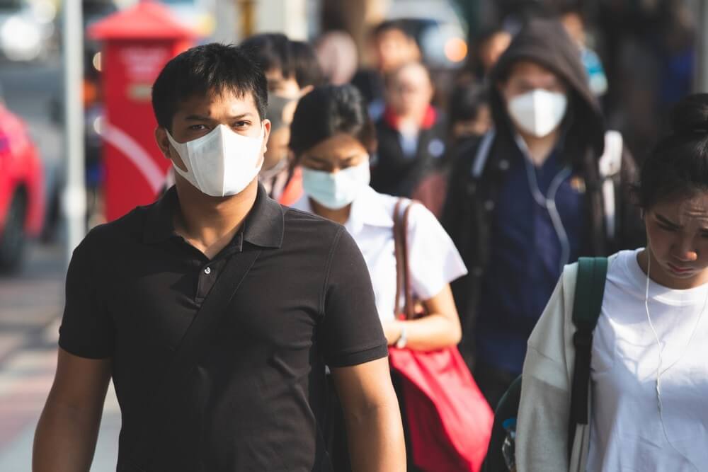 Bangkok dusi się w rekordowym smogu. Zamknięto 450 szkół