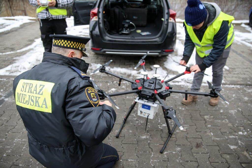 Mariusz Sumara dron śmieci katowice