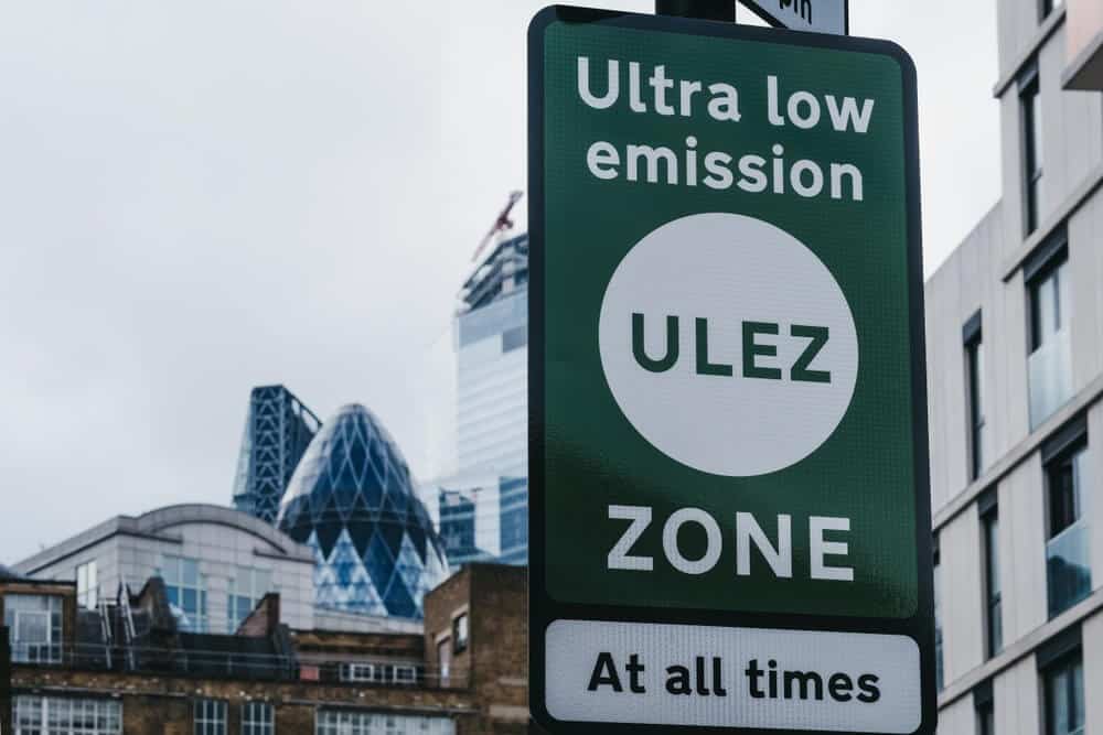 Tak działa londyńska strefa zanieczyszczenie tlenkami azotu niższe o 36 proc.