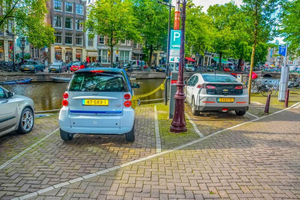 amsterdam zakaz wjazdu spalinowek od 2030 roku diesel benzyna
