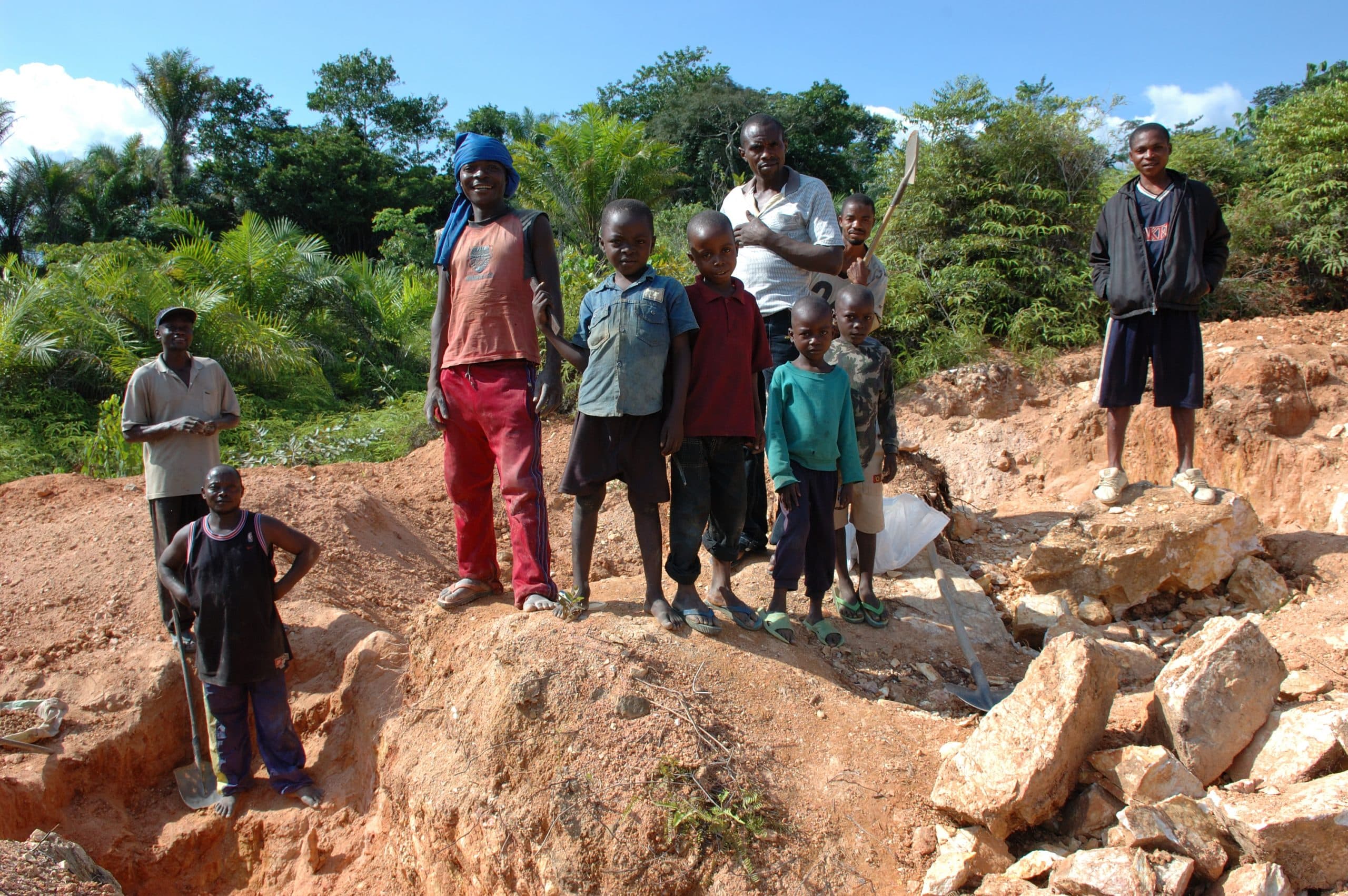 Kongo Kobalt Dzieci Praca||Kobalt. Auta na baterie smartfony