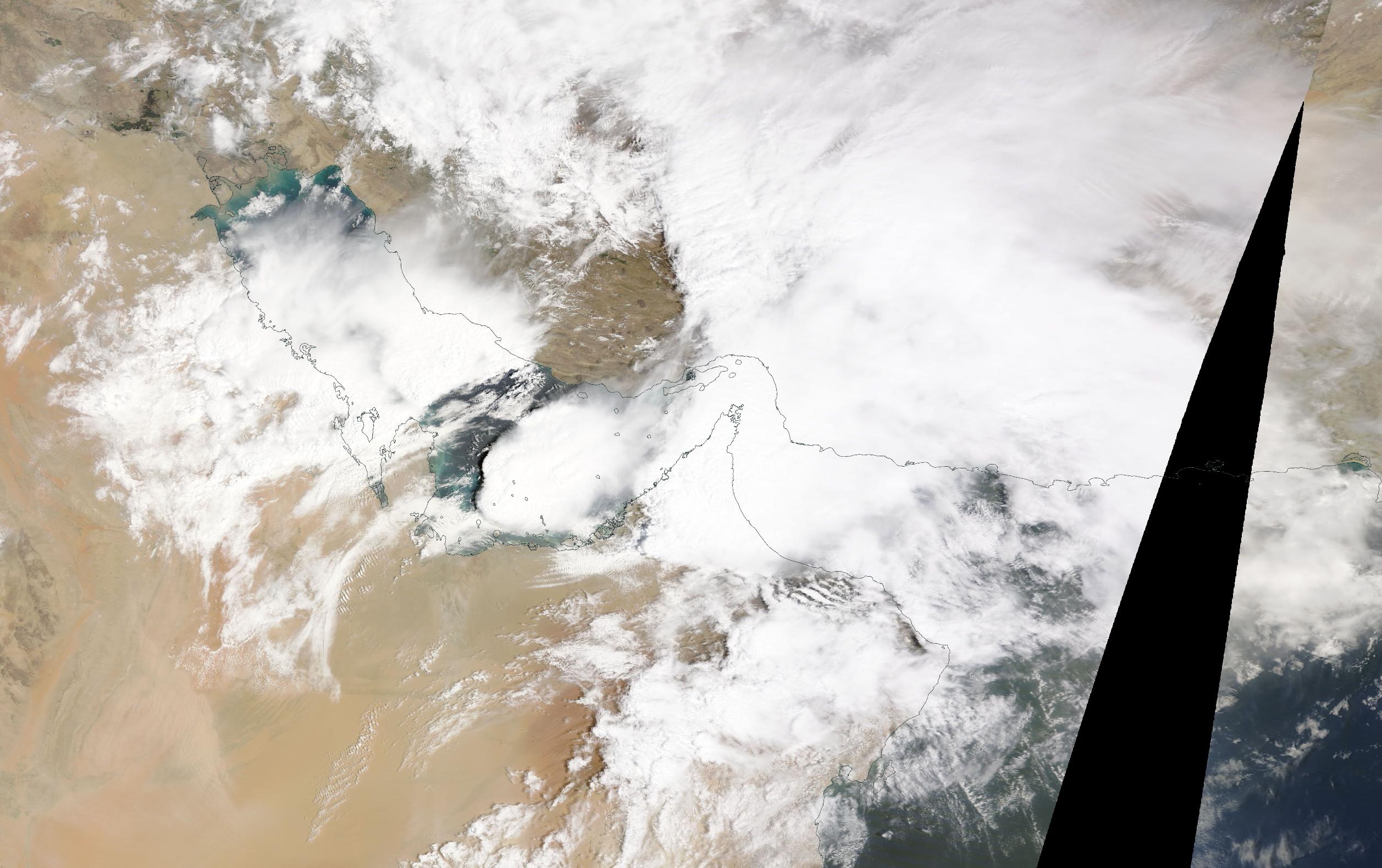 Wielka powódź w Dubaju to efekt zasiewania chmur? Obalamy mit