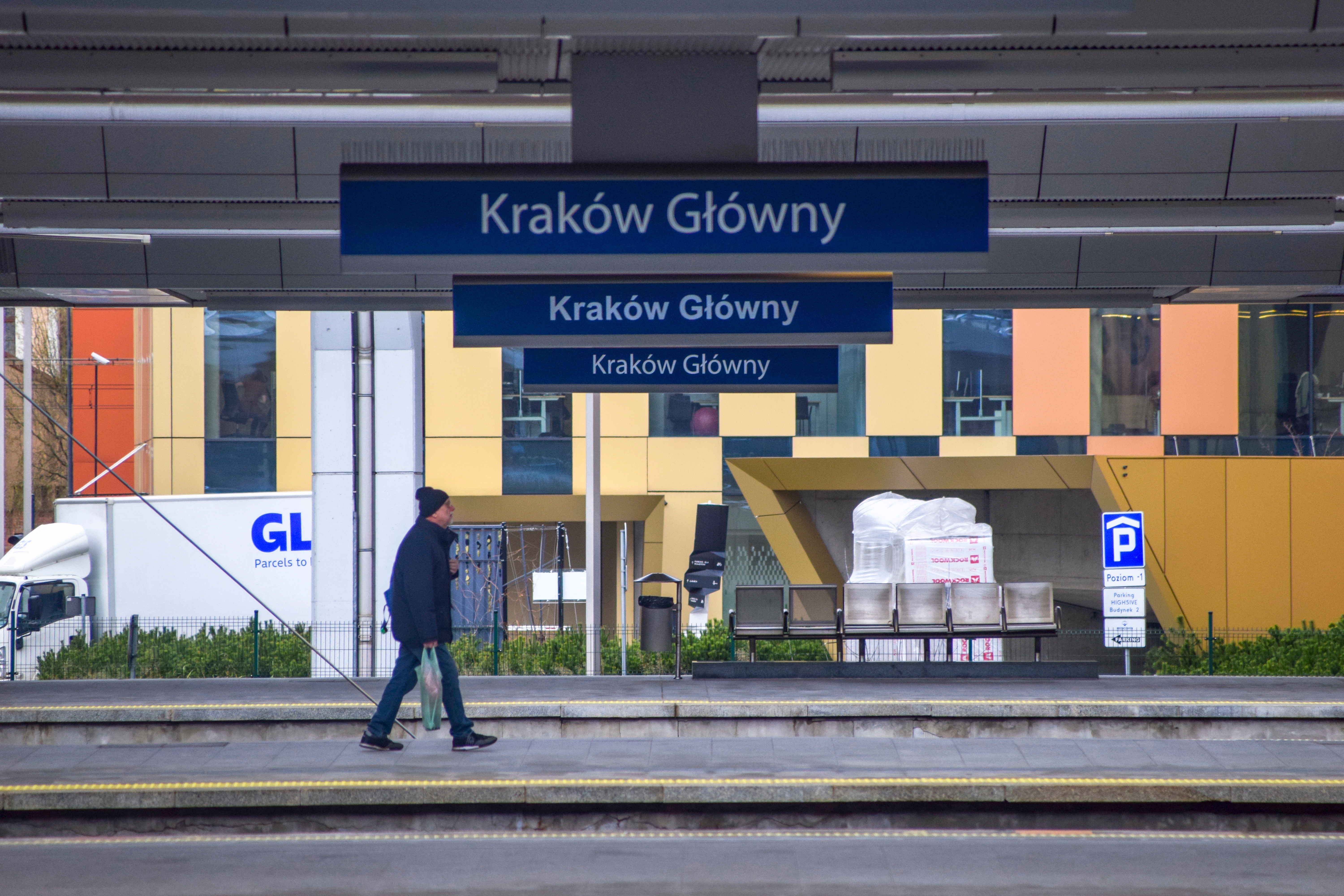 Transport zbiorowy w Krakowie przestaje dawać radę. niedługo „zatka się” Dworzec