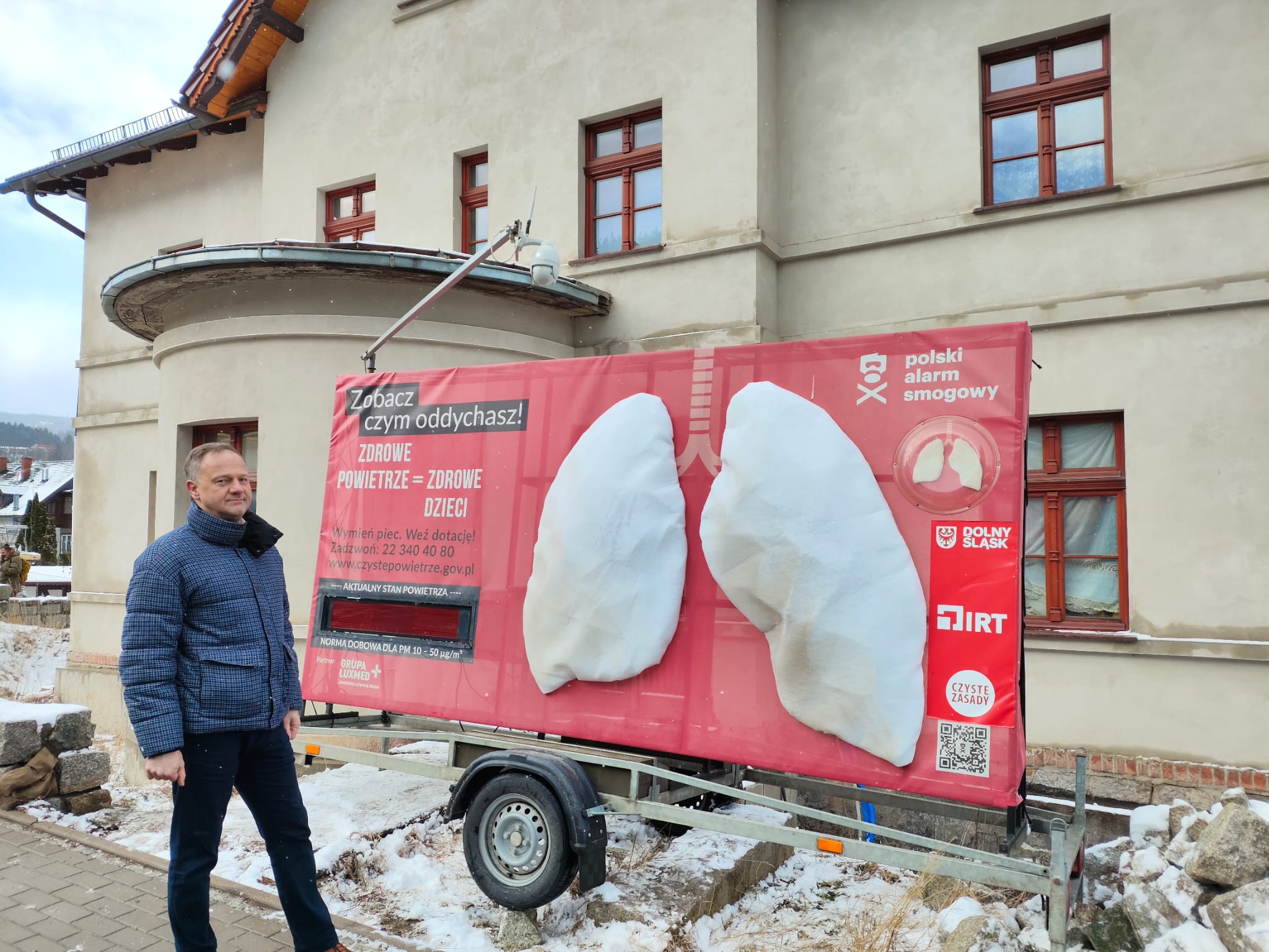 Pokazali, czym oddychają mieszkańcy. To nie spodobało się burmistrzowi:”Śmiech na sali”