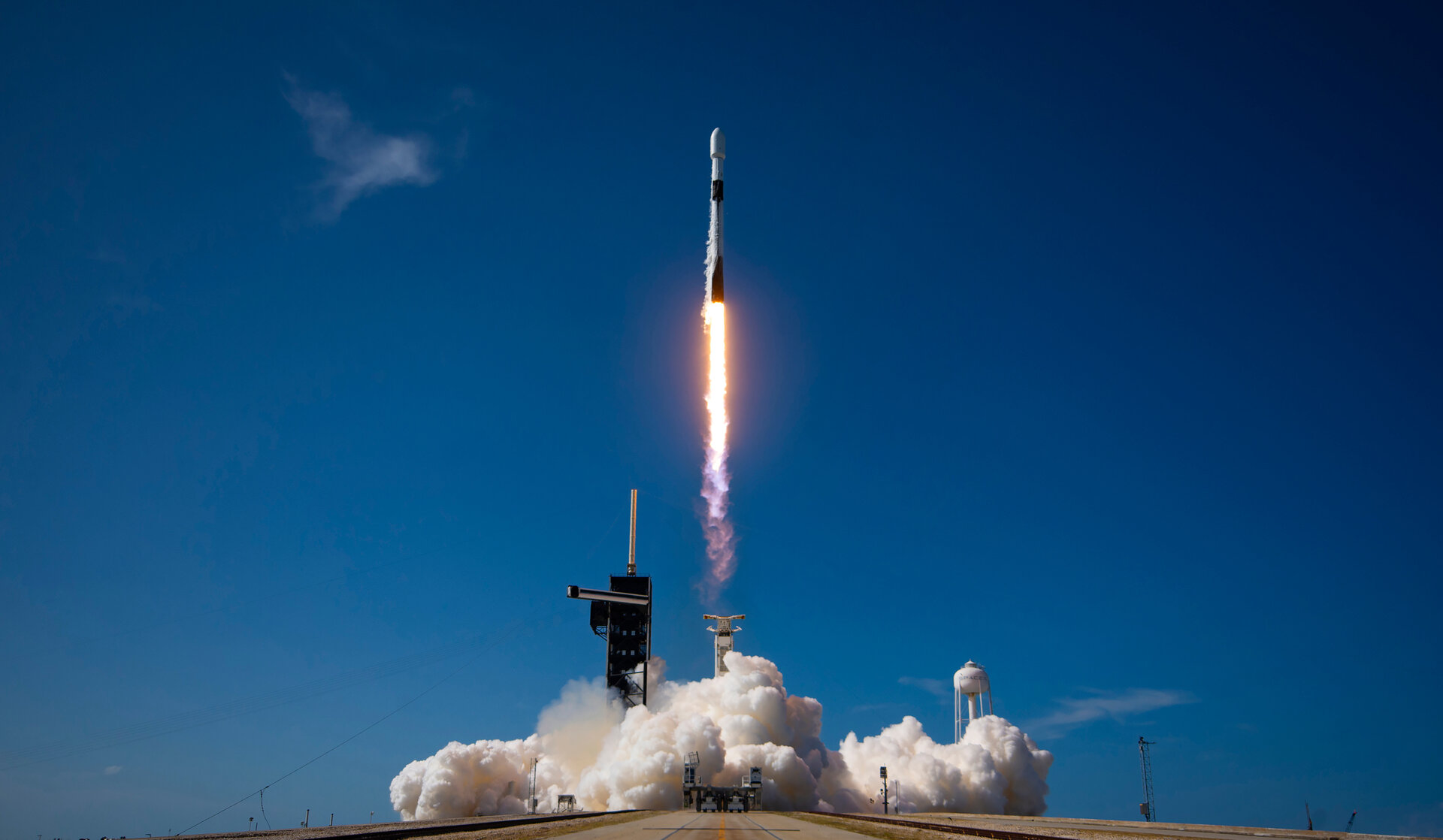 Europejski satelita na orbicie. „Kosmiczny strażnik jakości powietrza”