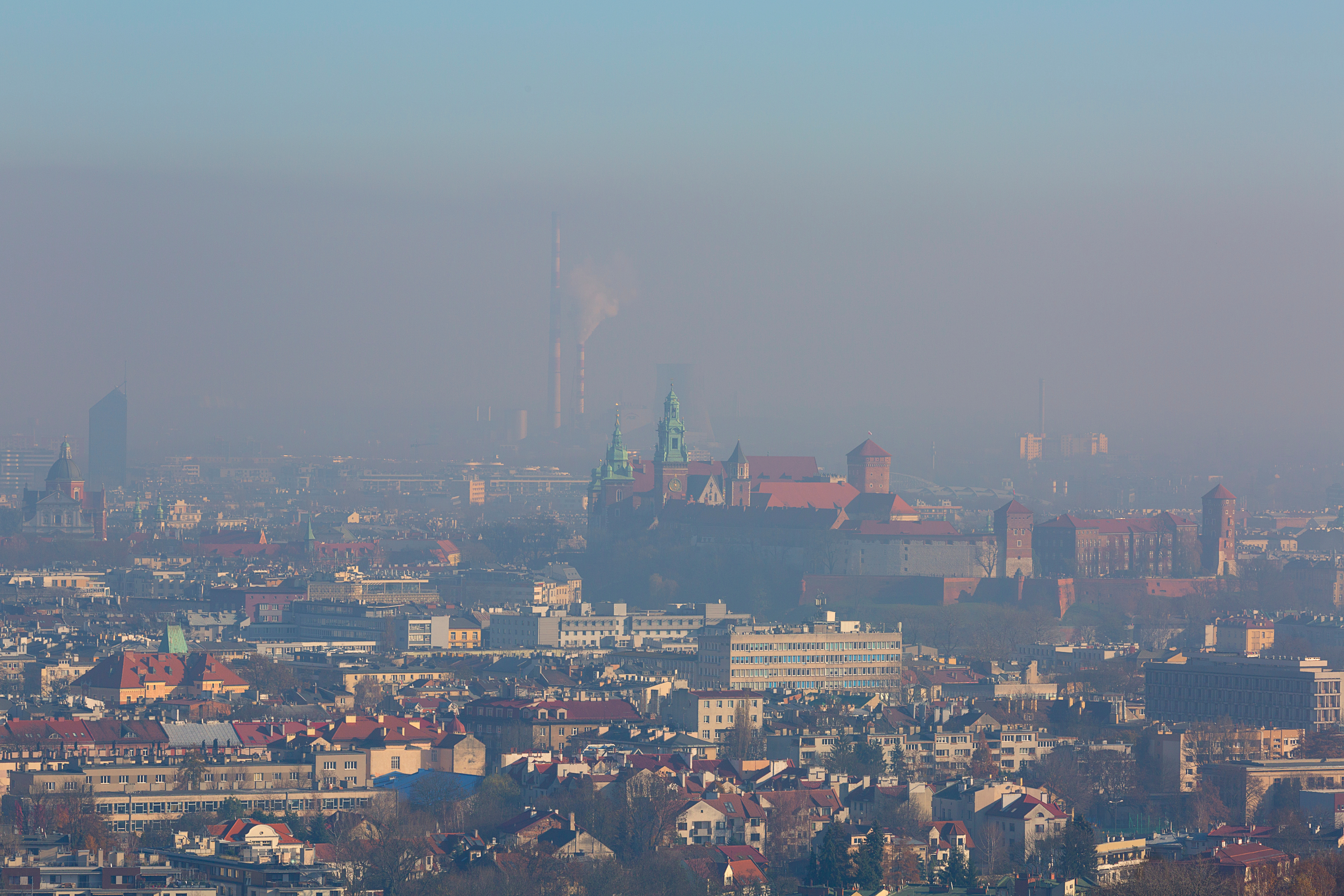 Polska podzielona na strefy smogu. Wyniki badań mogą zaskoczyć