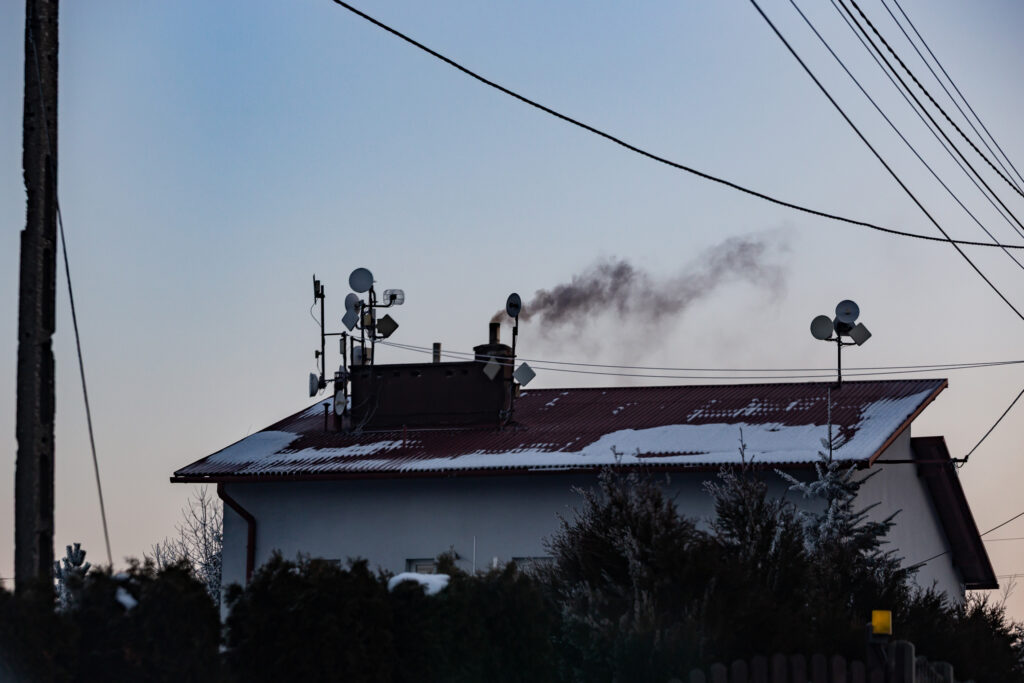 To oni najszybciej pozbywają się kopciuchów. Mamy dane z całej Polski [RANKING]
